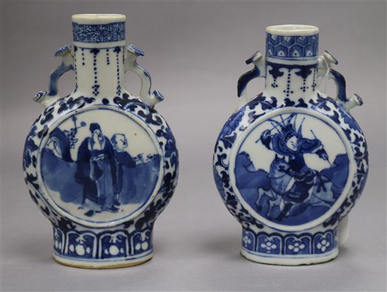 Two similar 19th century Chinese blue and white flasks tallest 16cm